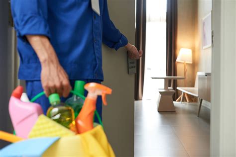 [HOME SERVICE .